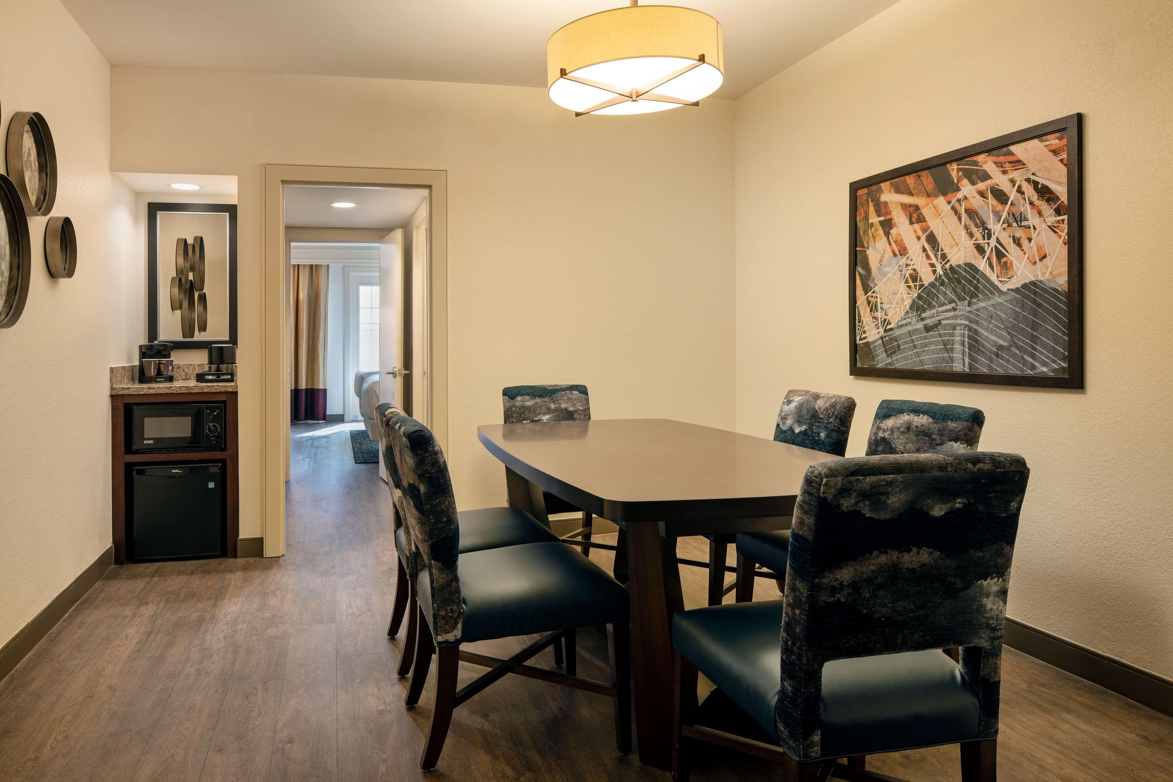 Embassy Suites By Hilton New Orleans Convention Center מראה חיצוני תמונה