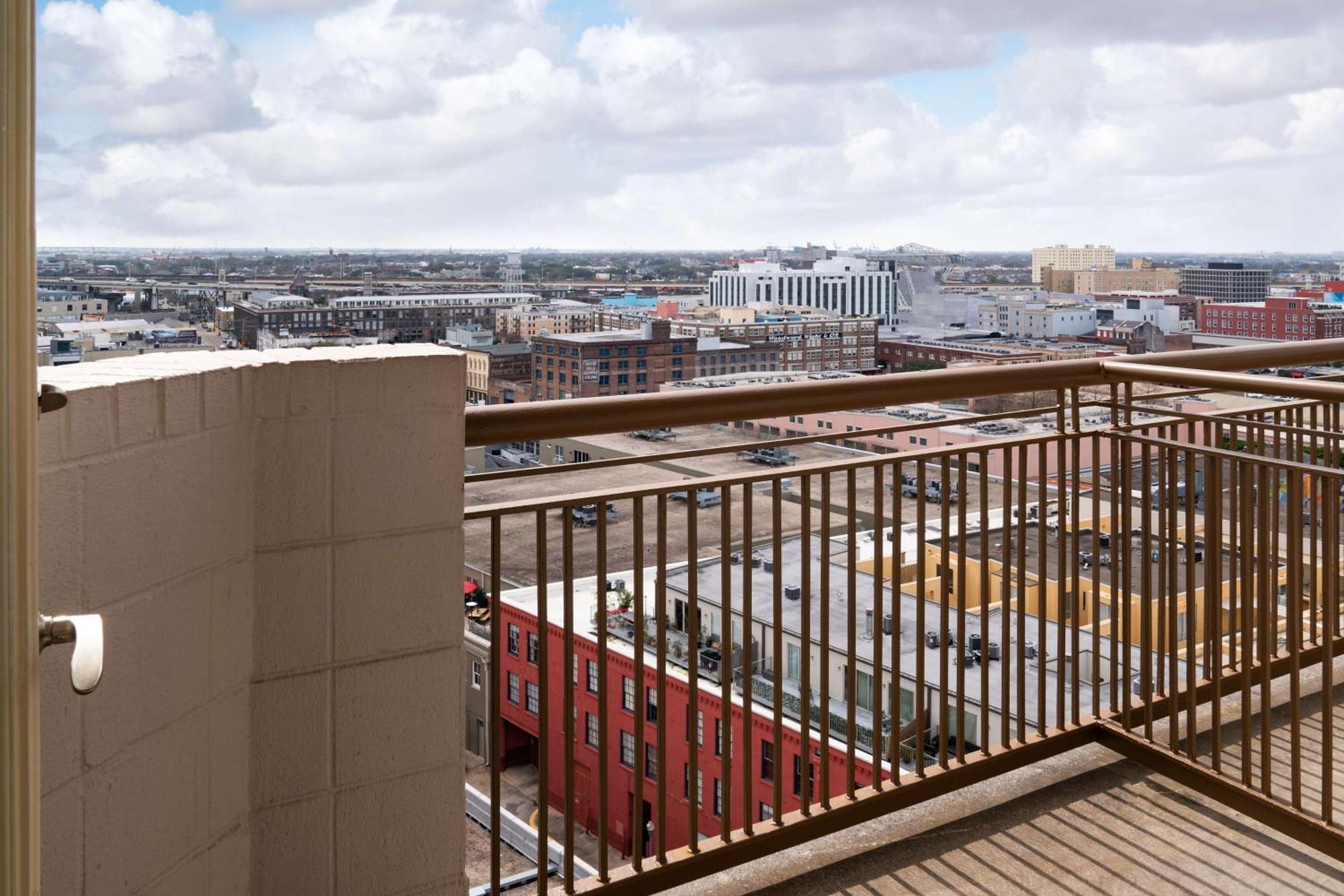 Embassy Suites By Hilton New Orleans Convention Center מראה חיצוני תמונה